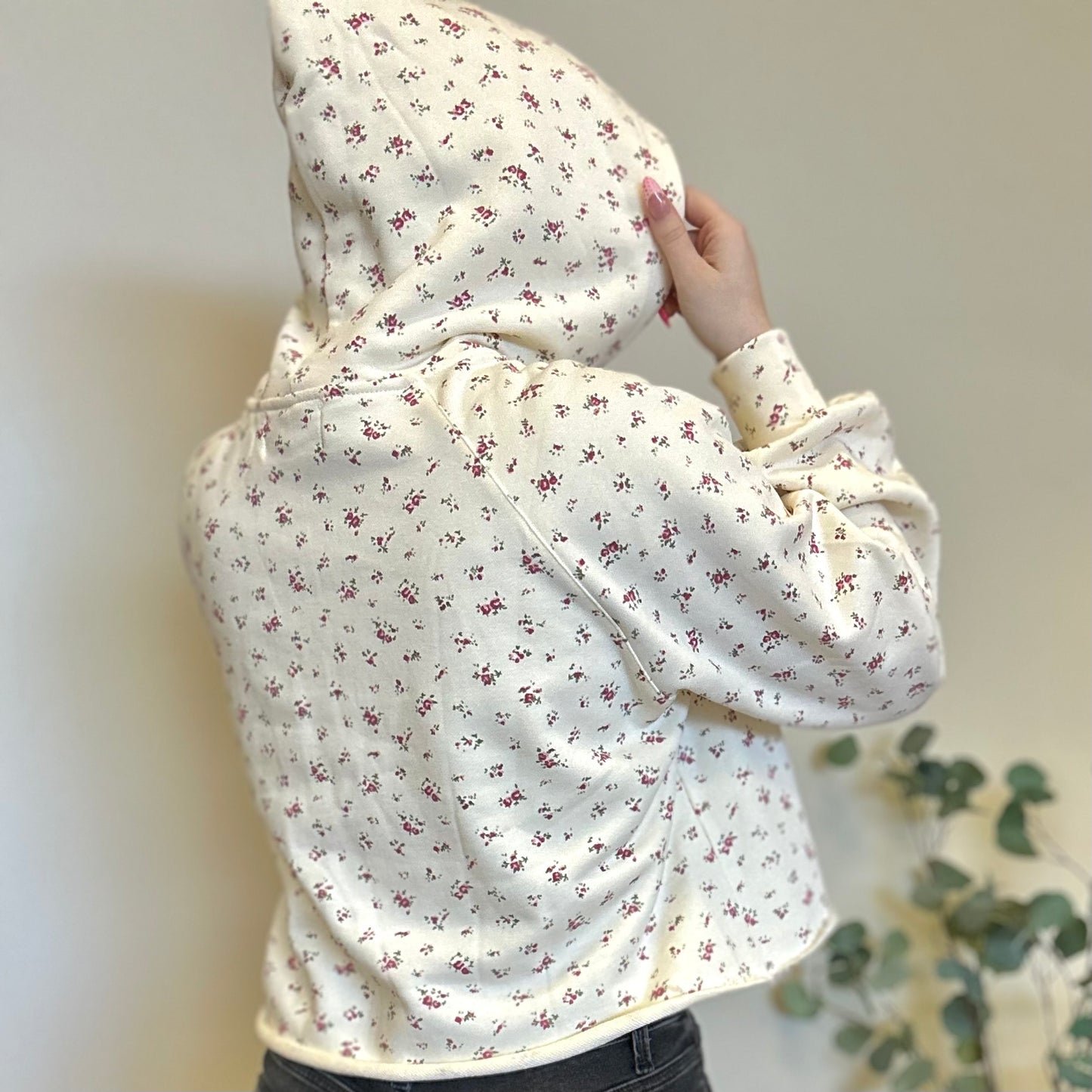 Floral Breeze Crop