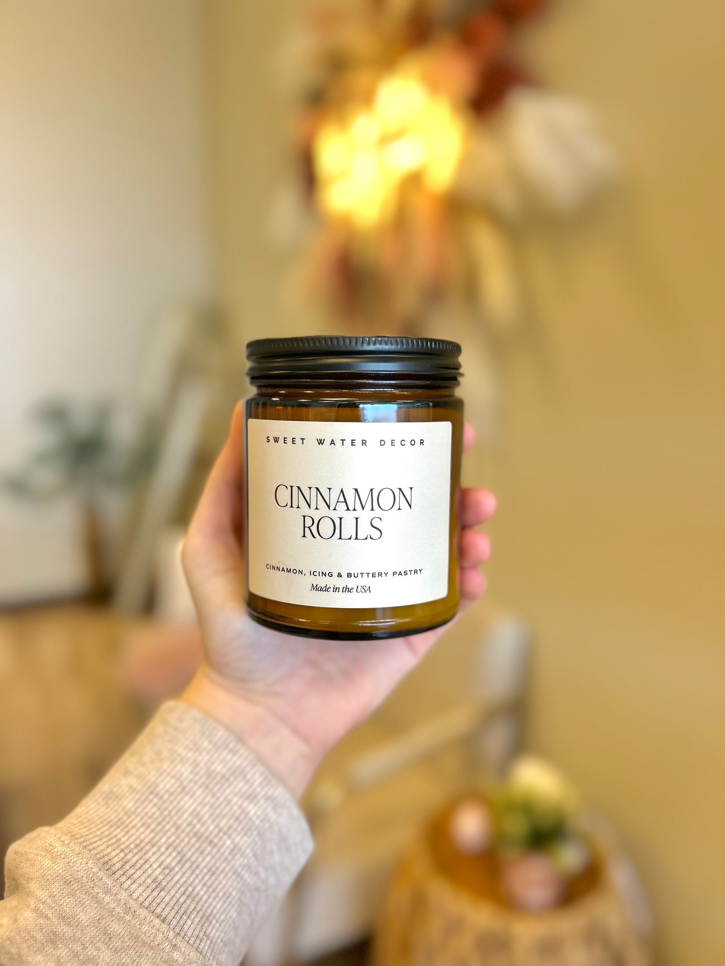 Cinnamon Rolls 9 oz Soy Candle