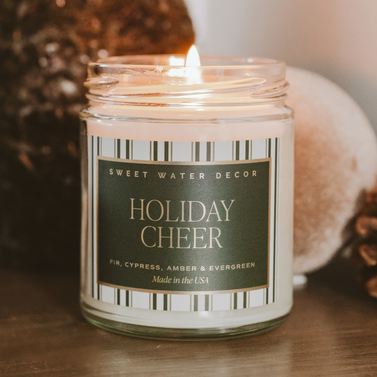 Holiday Cheer 9 oz Soy Candle