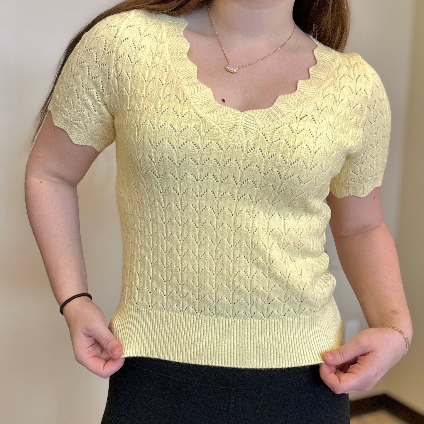 Fine Edge Scallop V-Neck Top