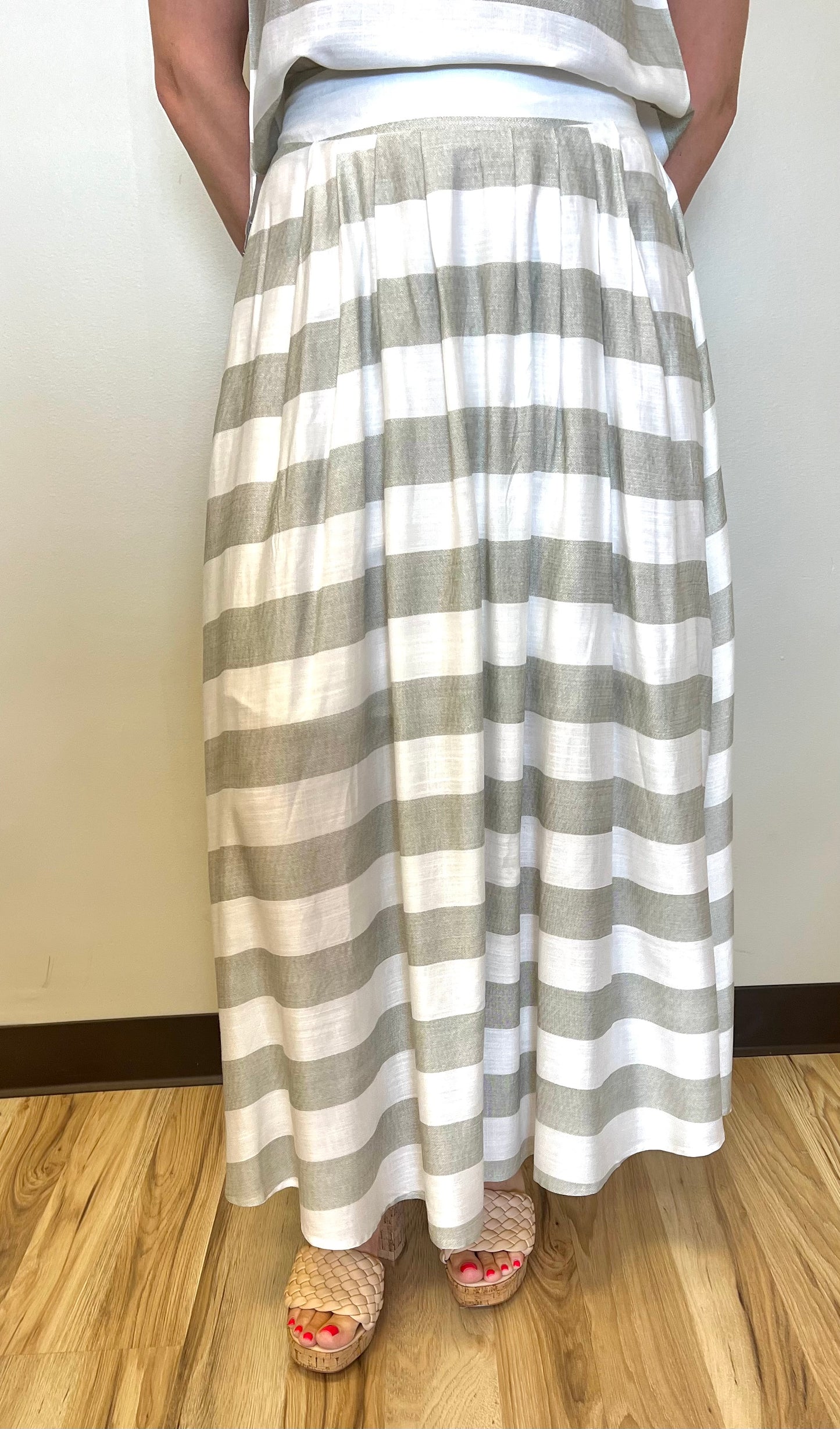 SIGN ME UP WIDE STRIPE SET-OLIVE