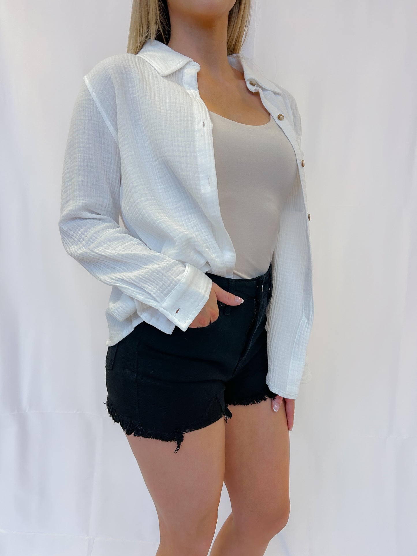 The Easy Linen Button Down