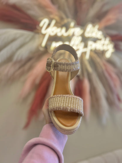 Beverlee Heel- Natural