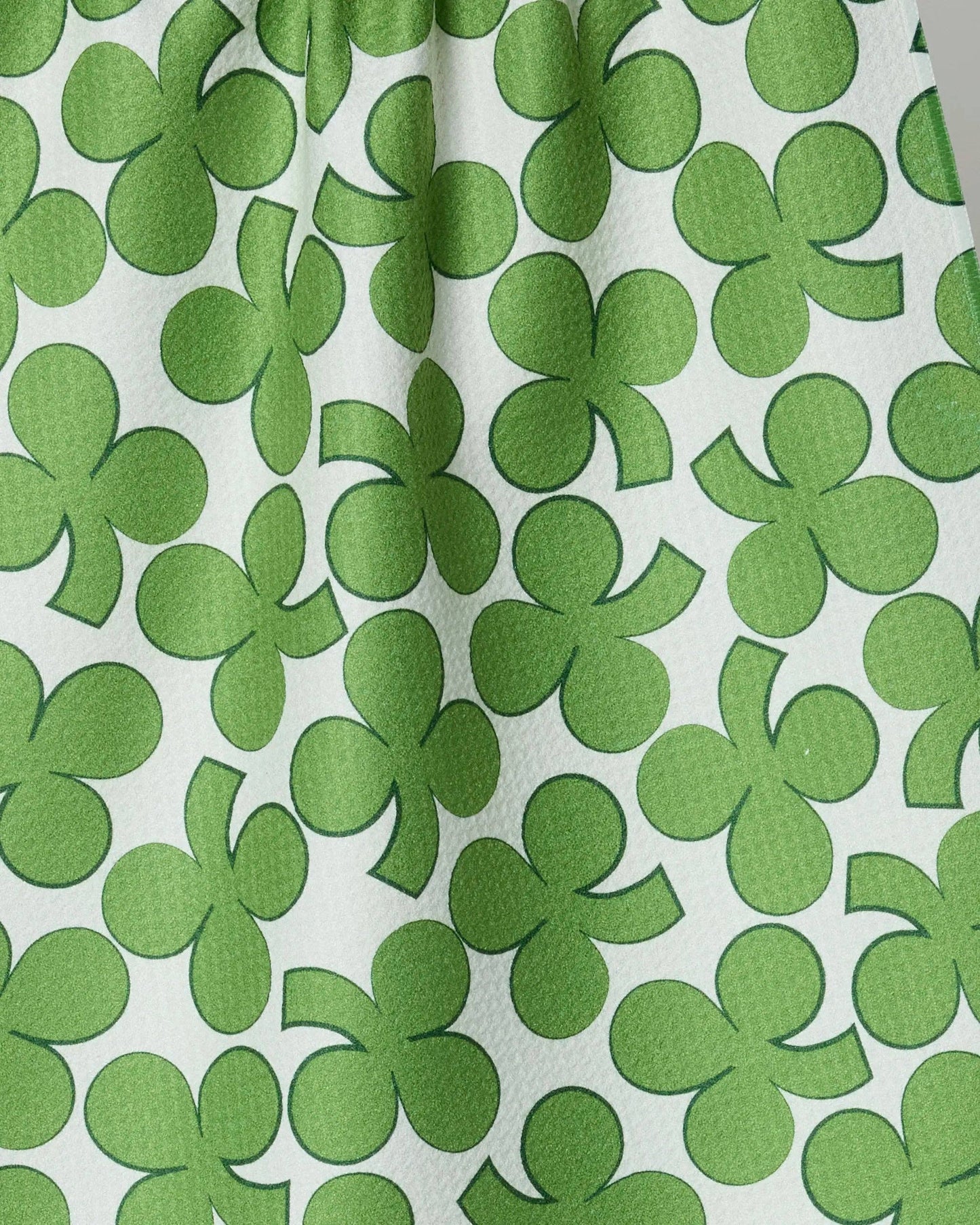 Clover Toss Tea Towel-Geometry