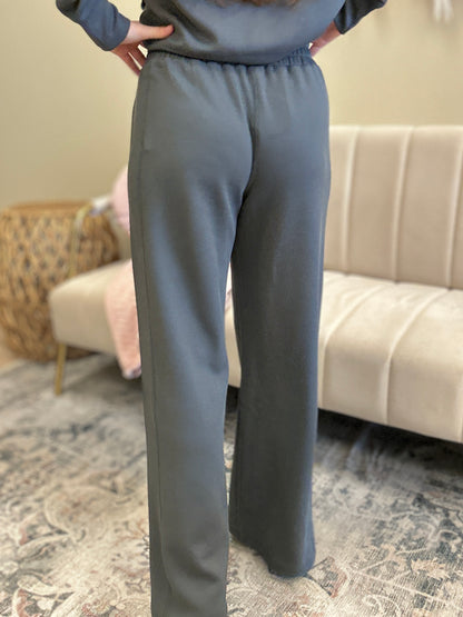 Easy Days Wide-Leg Pants