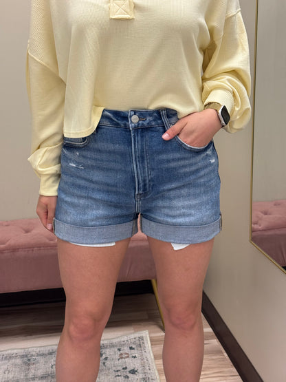 Ella Risen Shorts – Dark Wash