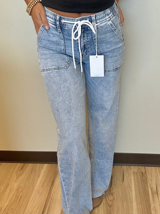 Sloane Wide Leg Jeans