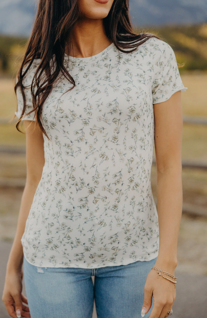 LETTUCE EDGE TEE IN FROSTED STEM