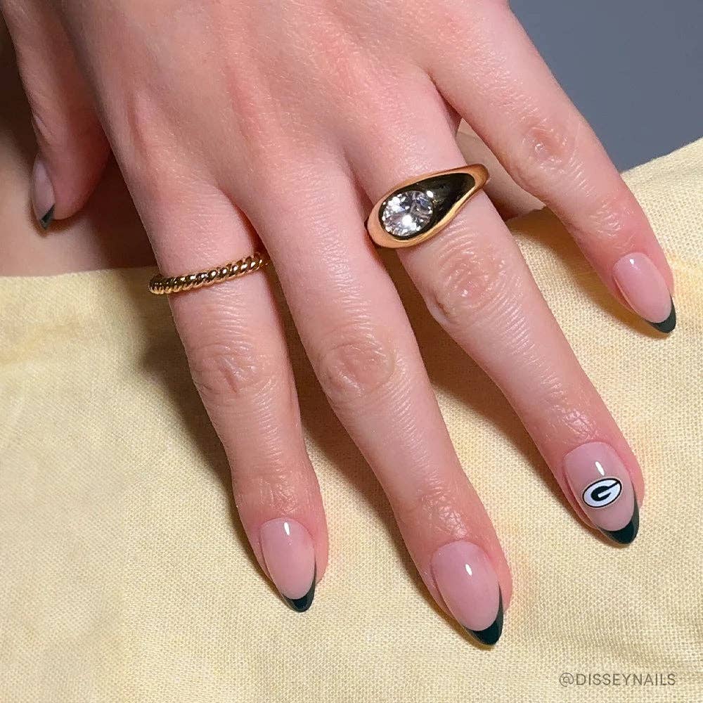 Glamnetic - Glamnetic x Fanatics NFL Press-On Nail Collection