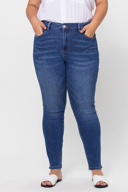 HAYLIE-CURVY SIZE HIGH RISE SKINNY JEAN
